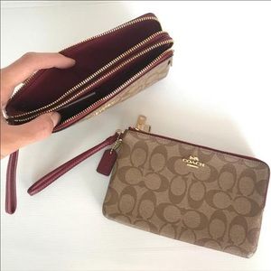 Coach wristlet Wallet